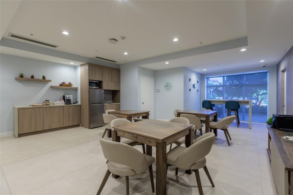 704 N Ocean Blvd, Unit 404, Pompano Beach, FL 33062 Photo