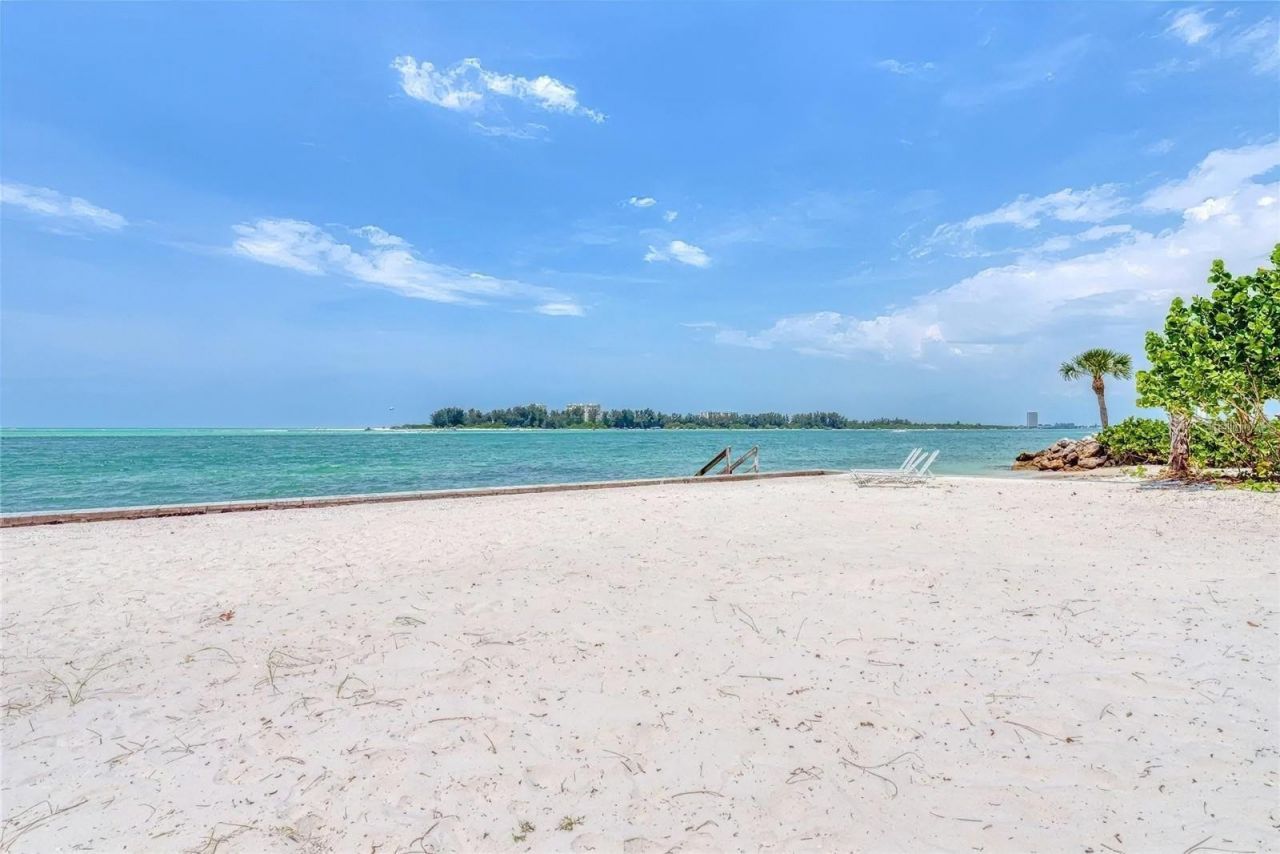 4050 Higel Avenue, Sarasota, FL 34242 Photo