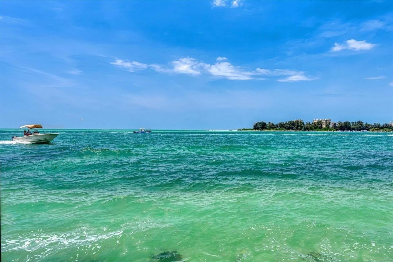 4050 Higel Avenue, Sarasota, FL 34242 Photo