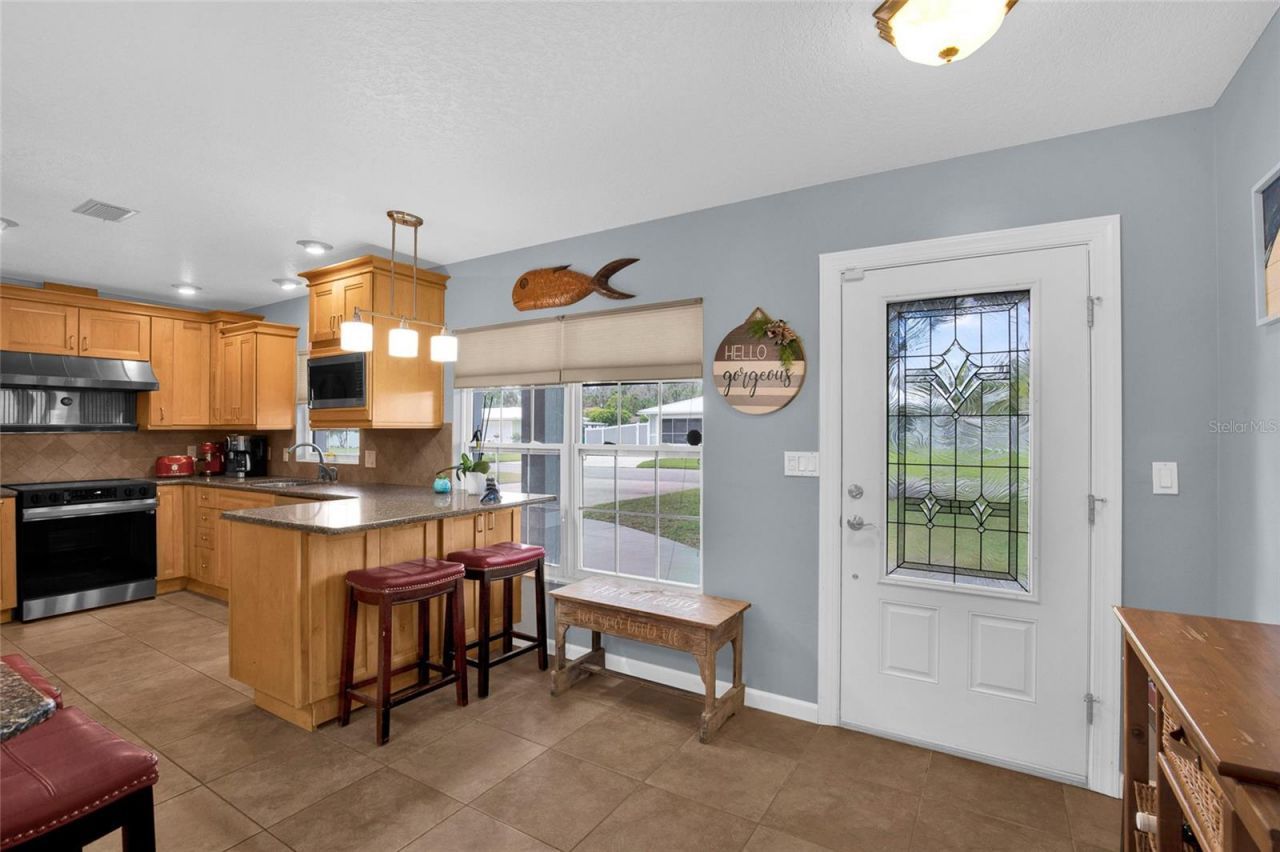 4121 S Roosevelt Point, Homosassa, FL 34448 Photo