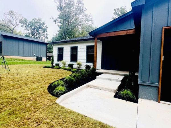 4 Tulsa Drive , Monkey Island, OK 74331