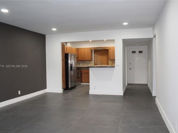 5140 SW 40th Ave , Unit 3C, Dania Beach, FL 33314