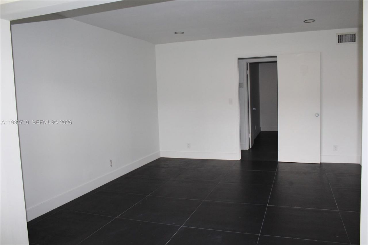 5140 SW 40th Ave, Unit 3C, Dania Beach, FL 33314 Photo