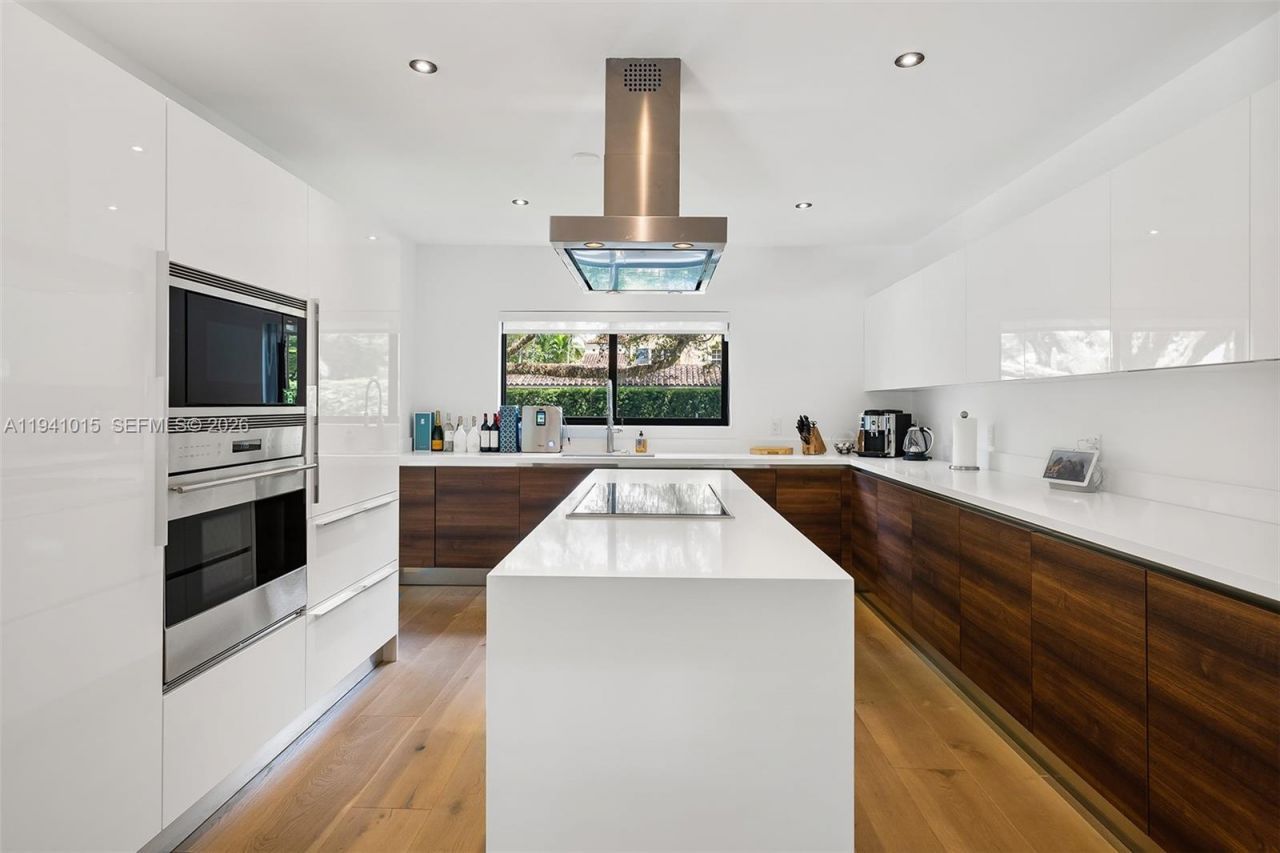 2602 San Domingo Street, Coral Gables, FL 33134 Photo