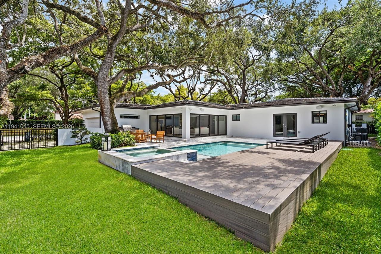 2602 San Domingo Street, Coral Gables, FL 33134 Photo