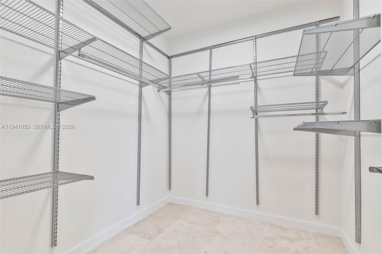 349 Madeira Ave, Unit 349, Coral Gables, FL 33134 Photo