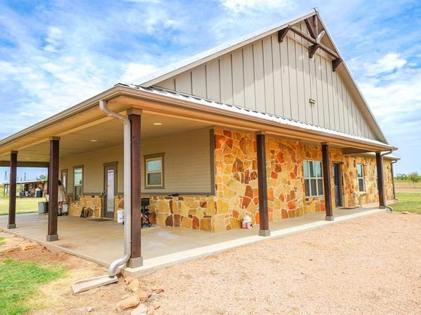 2267 County Road 414, Brady, TX 76825