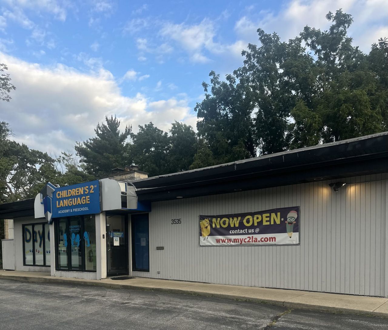 3535 W LINCOLN Highway, Matteson, IL 60443