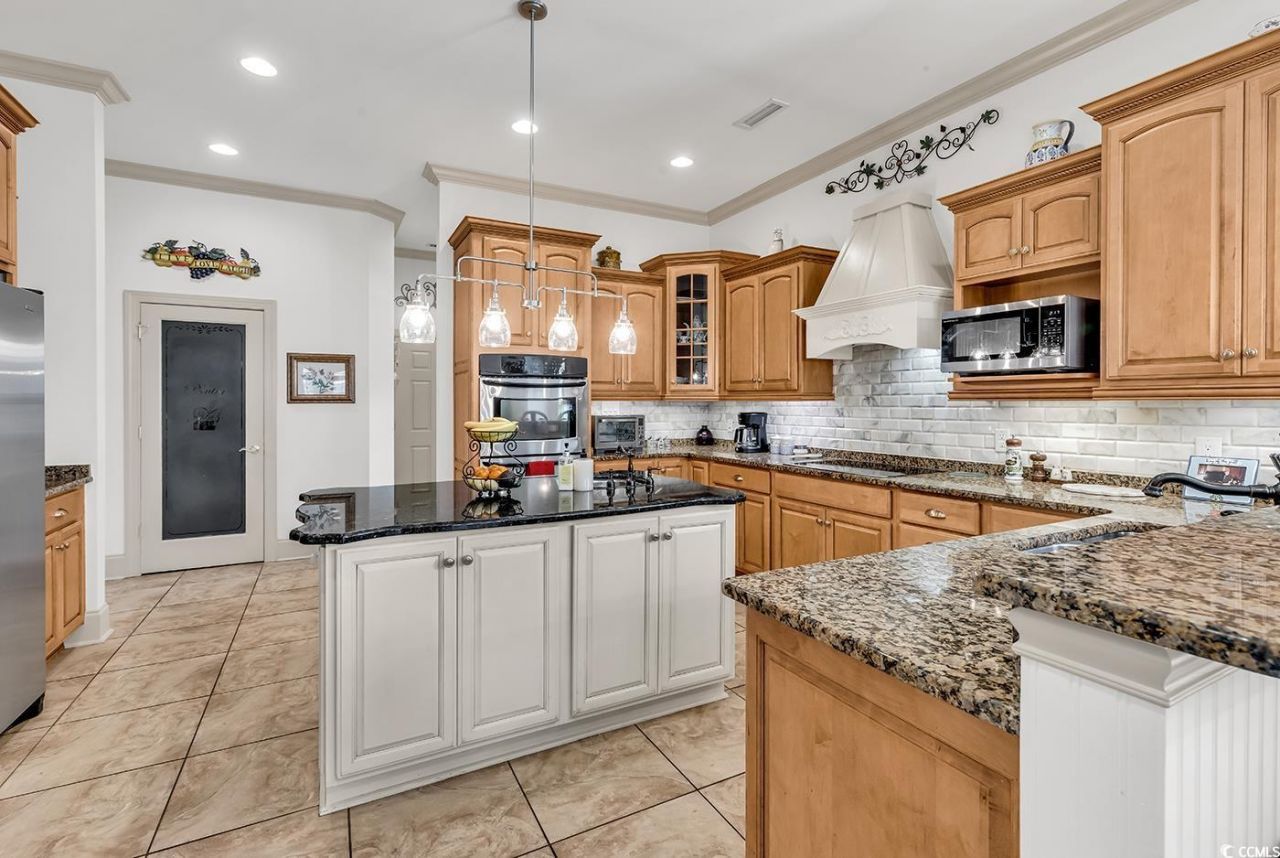 801 Bluffview Dr. Photo 20