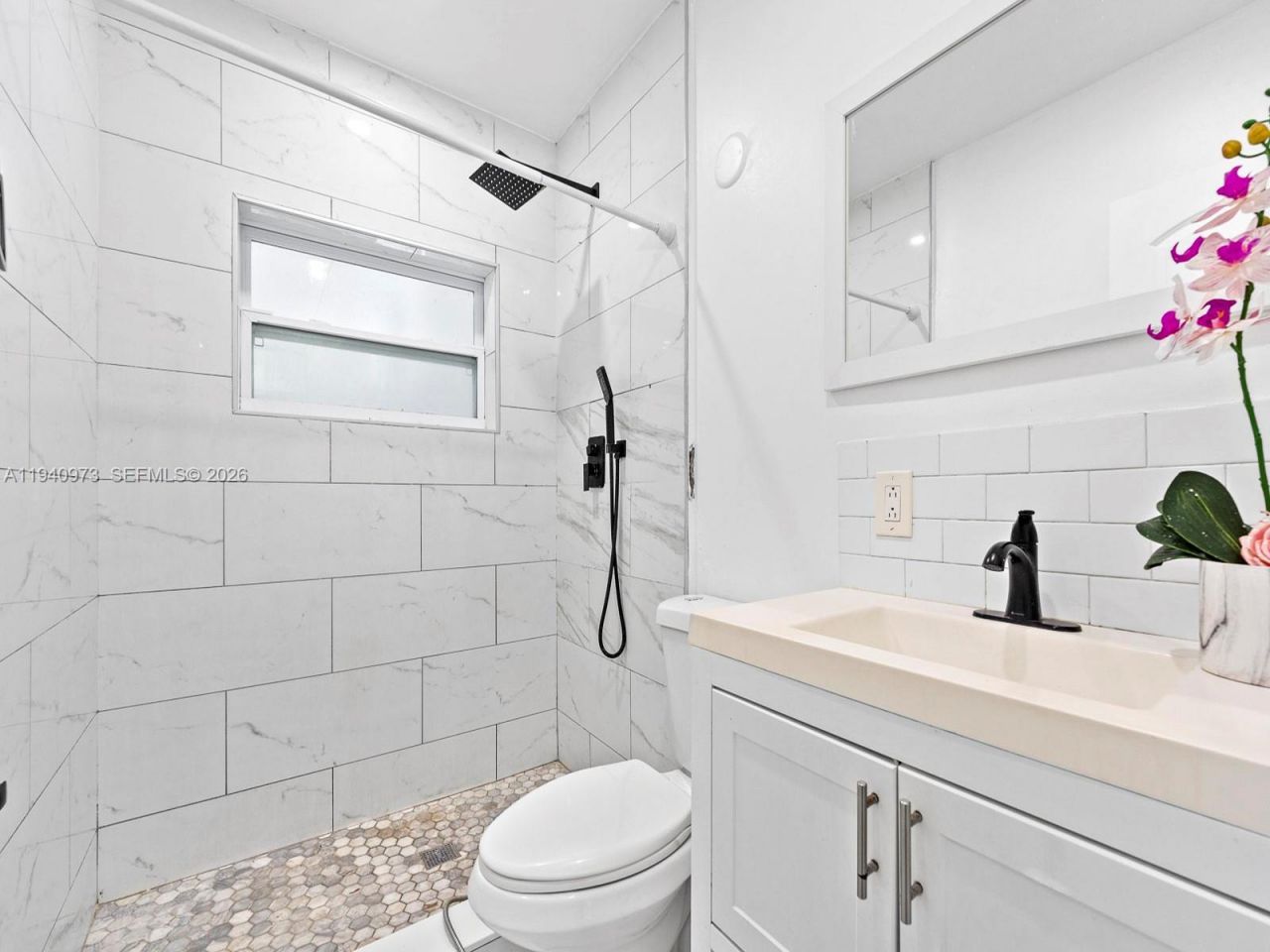 1230 NW 35th St , Miami, FL 33142 Photo