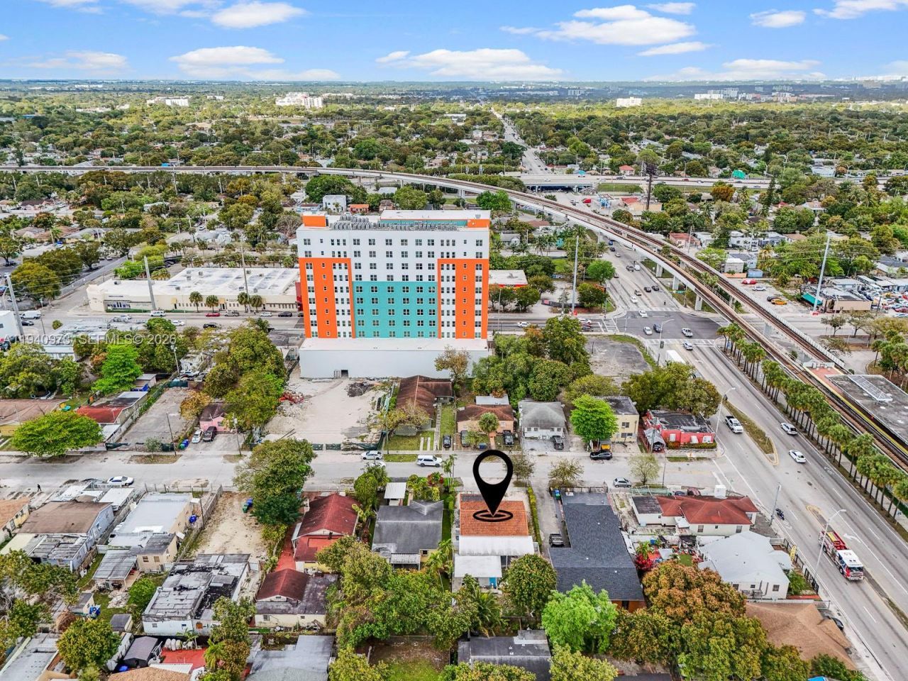 1230 NW 35th St , Miami, FL 33142 Photo