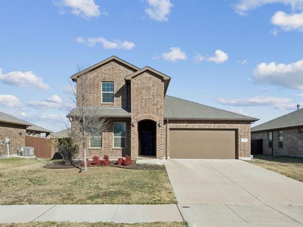 532 Redding Drive, Saginaw, TX 76131