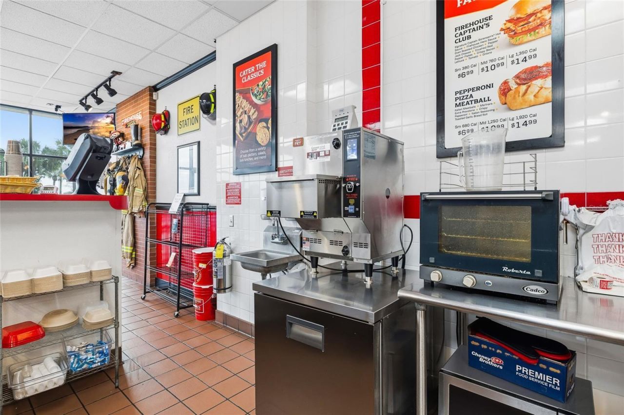 18500 Veterans Boulevard, Unit 4, Port Charlotte, FL 33954 Photo