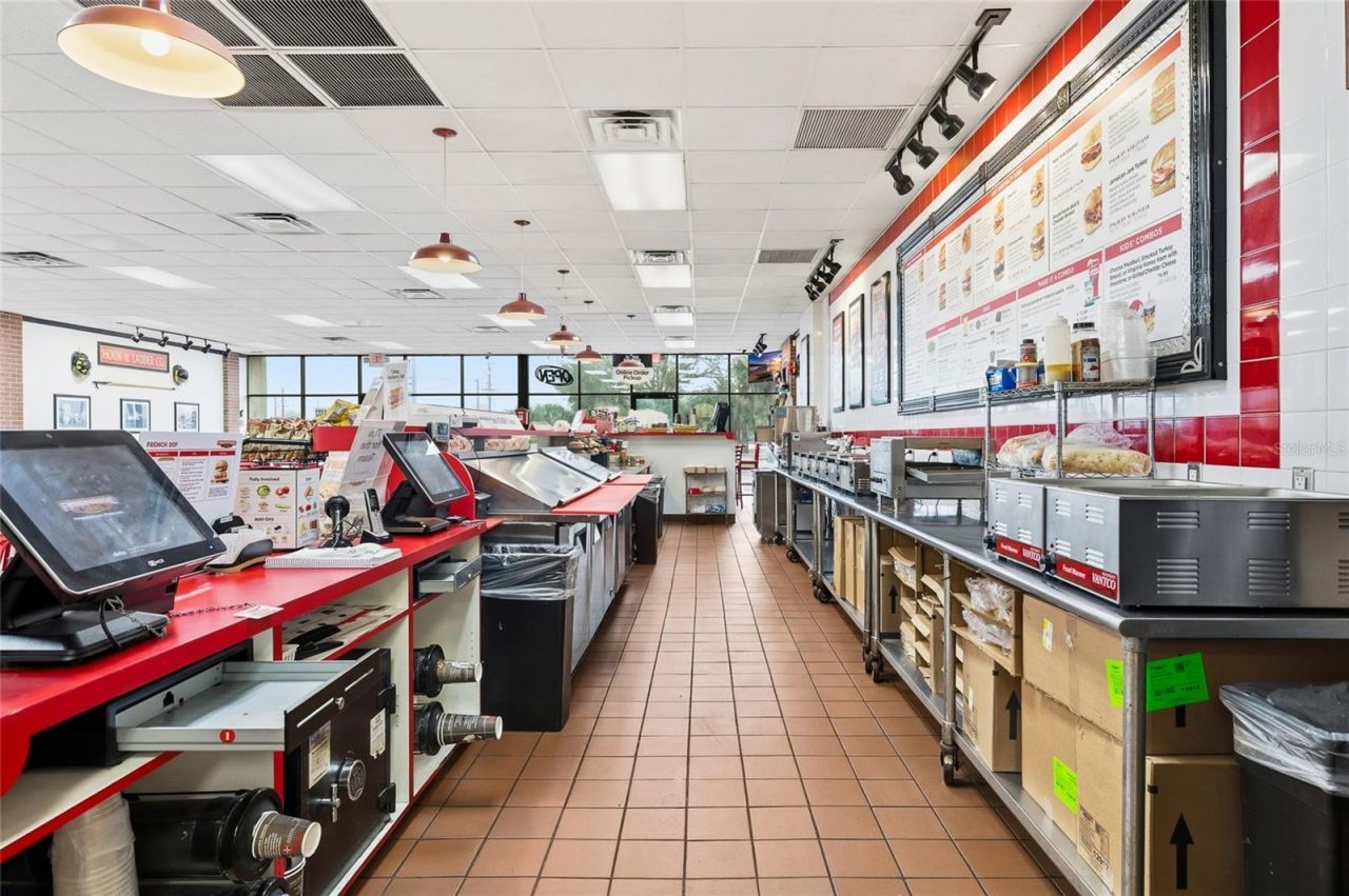 18500 Veterans Boulevard, Unit 4, Port Charlotte, FL 33954 Photo