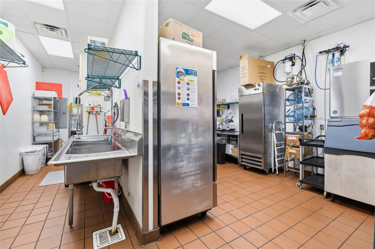 18500 Veterans Boulevard, Unit 4, Port Charlotte, FL 33954 Photo