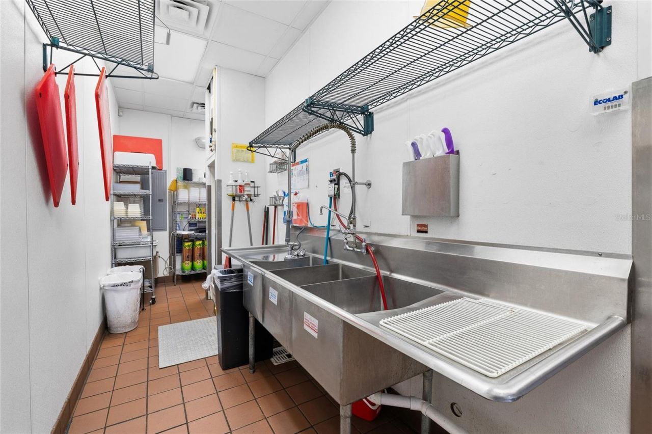 18500 Veterans Boulevard, Unit 4, Port Charlotte, FL 33954 Photo