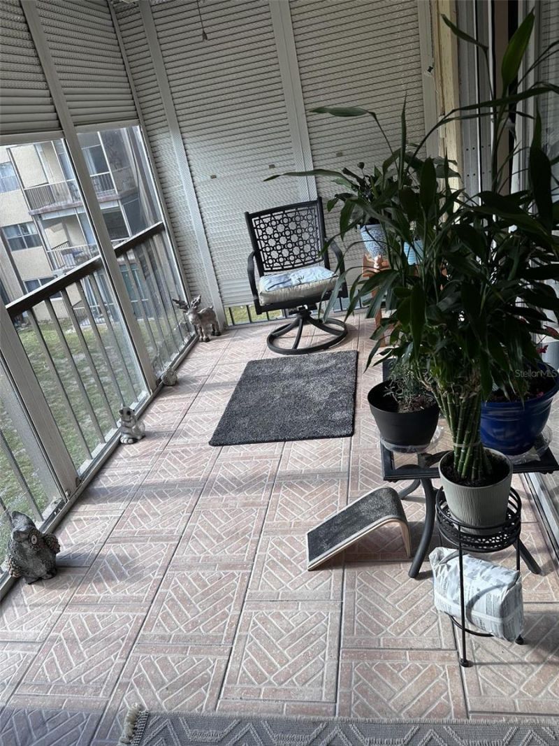 6260 S Falls Circle Drive, Unit 311, Lauderhill, FL 33319 Photo