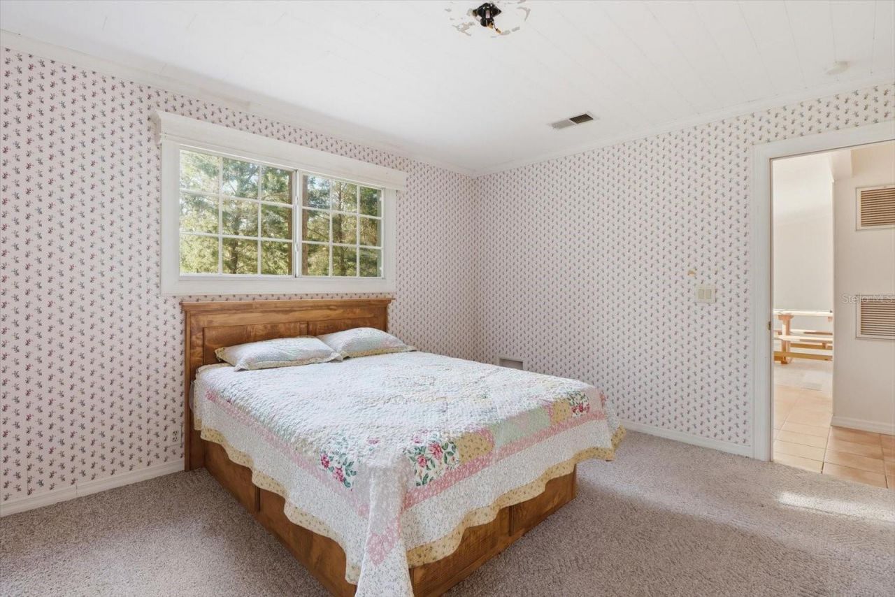 11 Patricia Road, Yankeetown, FL 34498 Photo