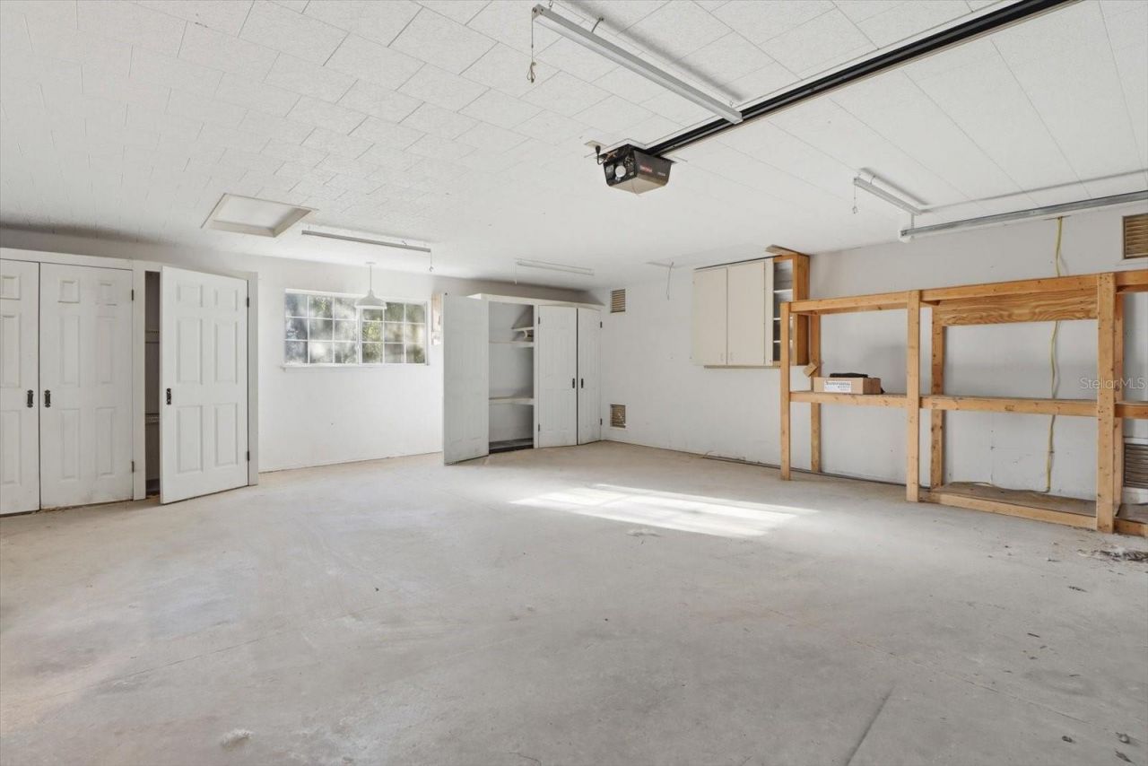 11 Patricia Road, Yankeetown, FL 34498 Photo