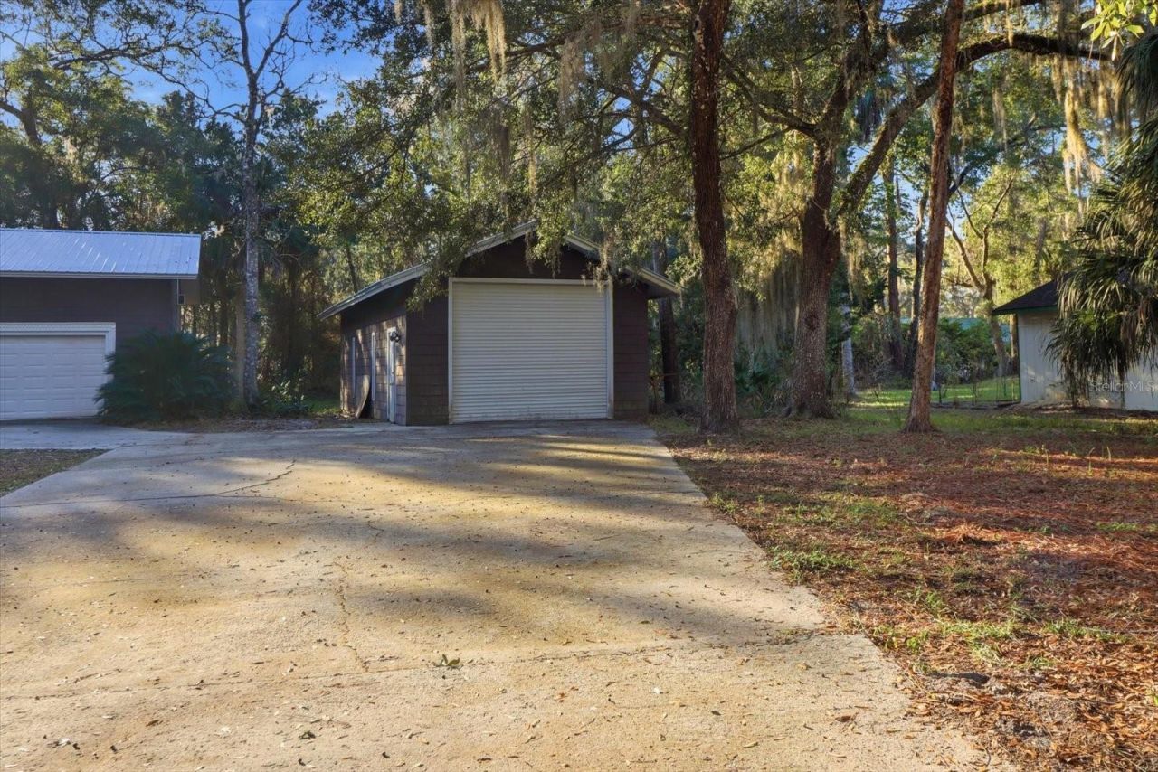 11 Patricia Road, Yankeetown, FL 34498 Photo