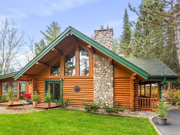 3296 N Little Alden Lake Road, Duluth, MN 55803