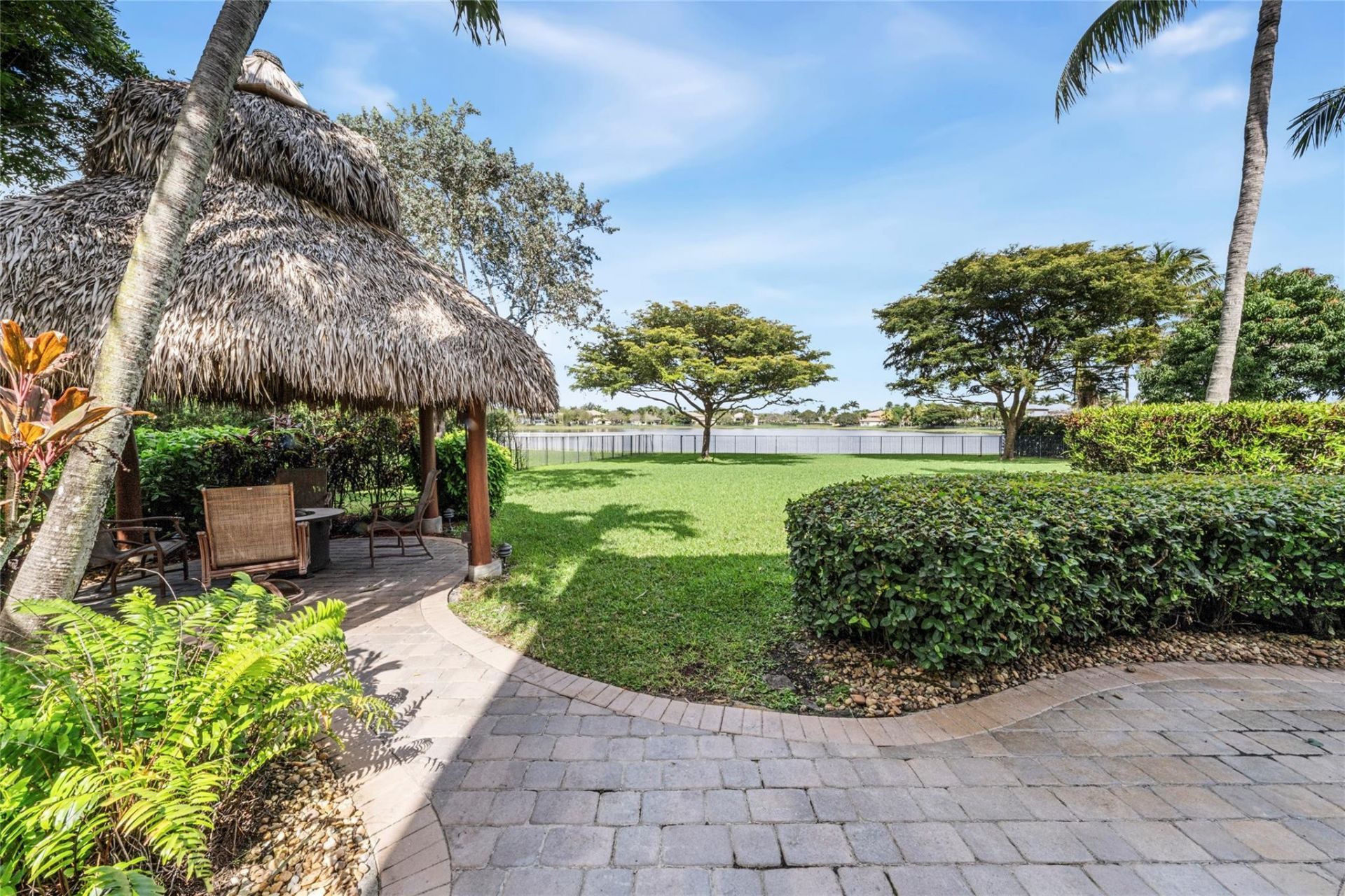 11047 Garden Ridge Court, Davie, FL 33328 Photo