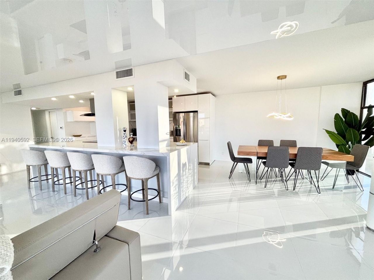 200 Leslie Dr, Unit 831, Hallandale Beach, FL 33009 Photo