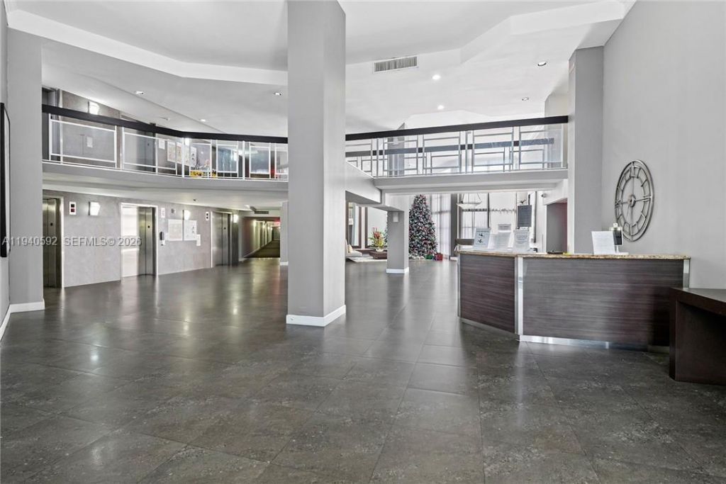 200 Leslie Dr, Unit 831, Hallandale Beach, FL 33009 Photo