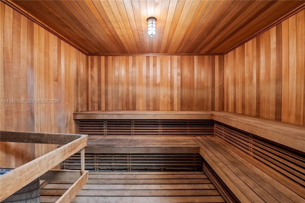 200 Leslie Dr, Unit 831, Hallandale Beach, FL 33009 Photo