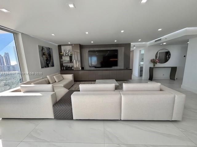 19707 Turnberry Way, Unit 23J, Aventura, FL 33180 Photo