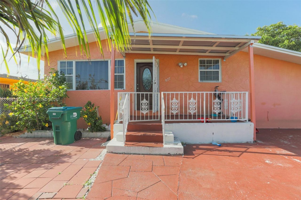 827 NW 73rd St, Miami, FL 33150 Photo