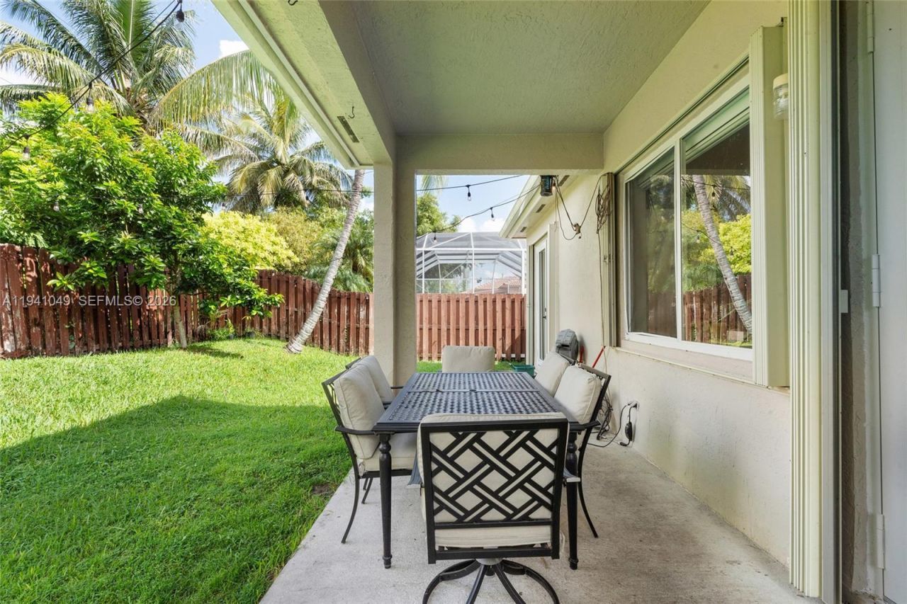 2630 Dunwoodie Pl , Homestead, FL 33035 Photo