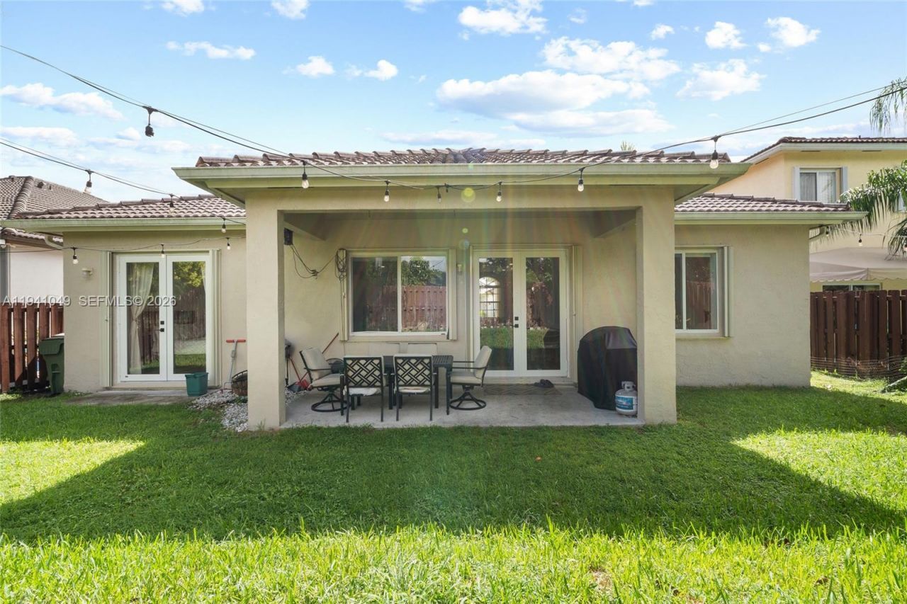 2630 Dunwoodie Pl , Homestead, FL 33035 Photo