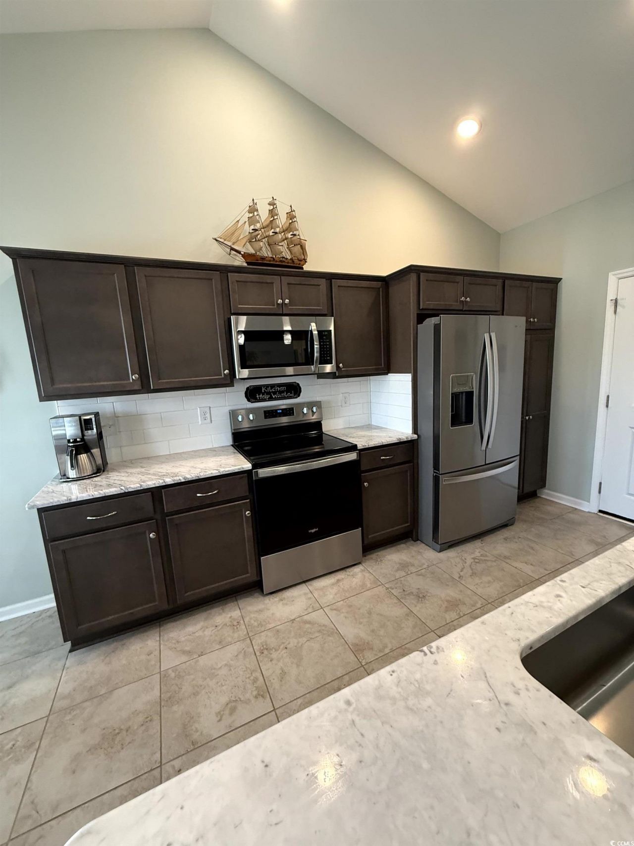 257 Maiden's Choice Dr. Photo 12