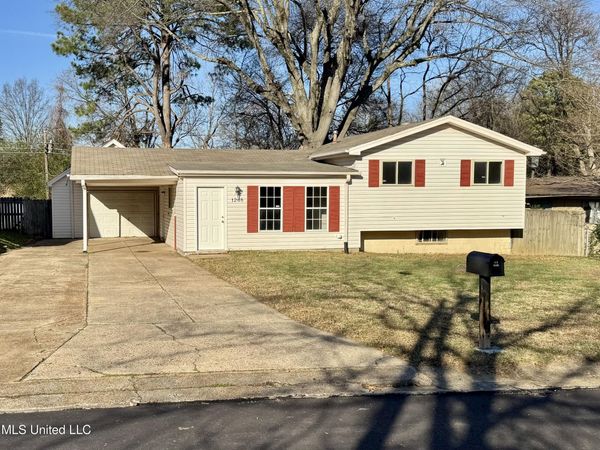 1268 Staunton Drive, Southaven, MS 38671