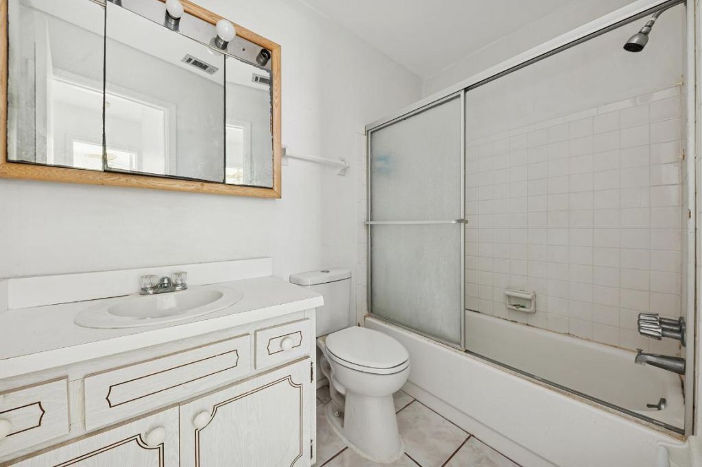 2009 SE Hideaway Circle, Port Saint Lucie, FL 34952 Photo