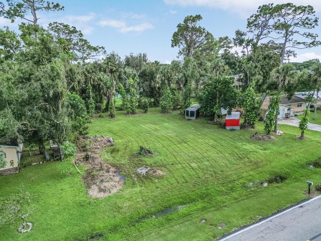 2314 Davis Boulevard, Fort Myers, FL 33905 Photo