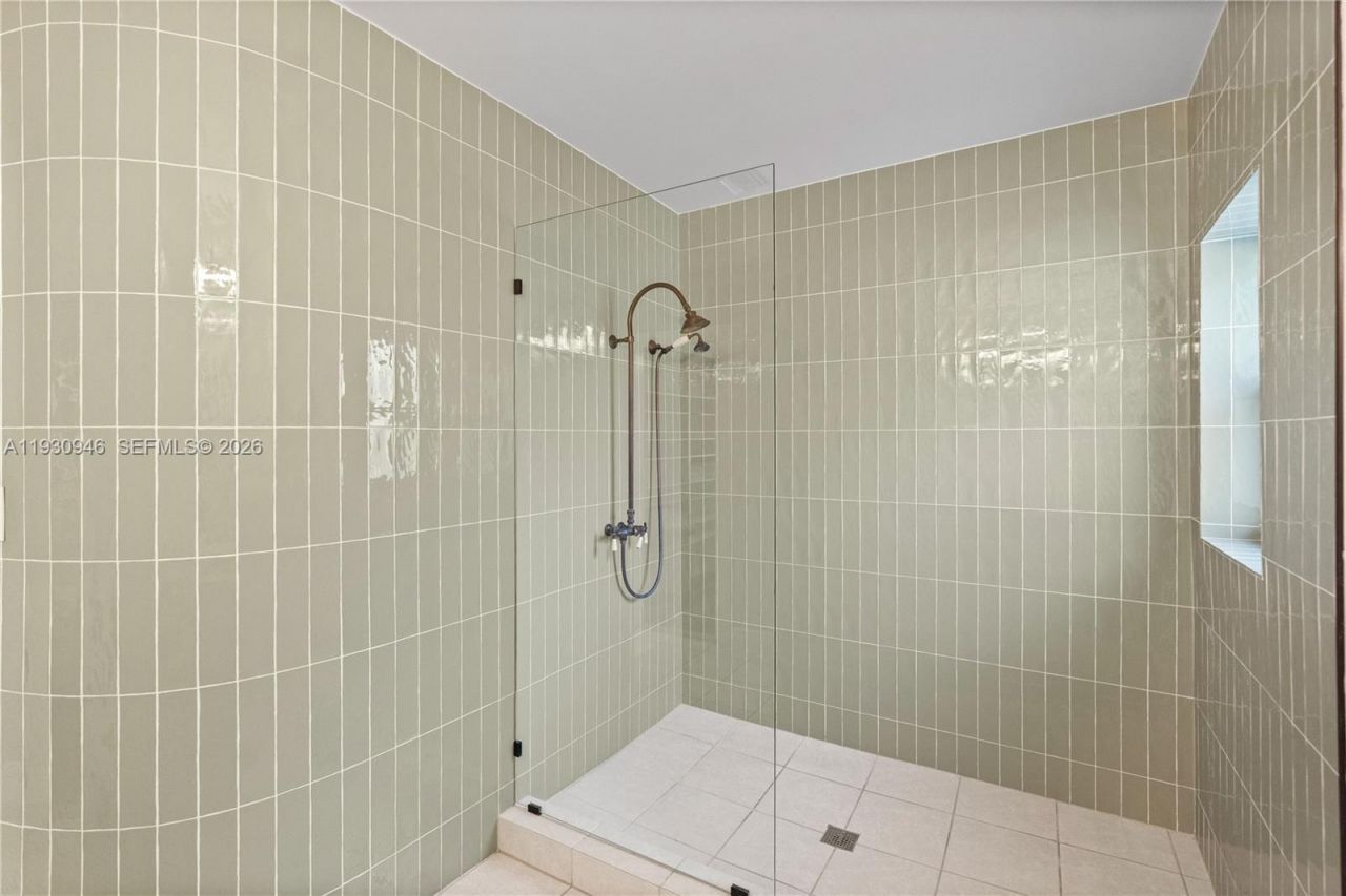 1344 Seabreeze Blvd, Fort Lauderdale, FL 33316 Photo