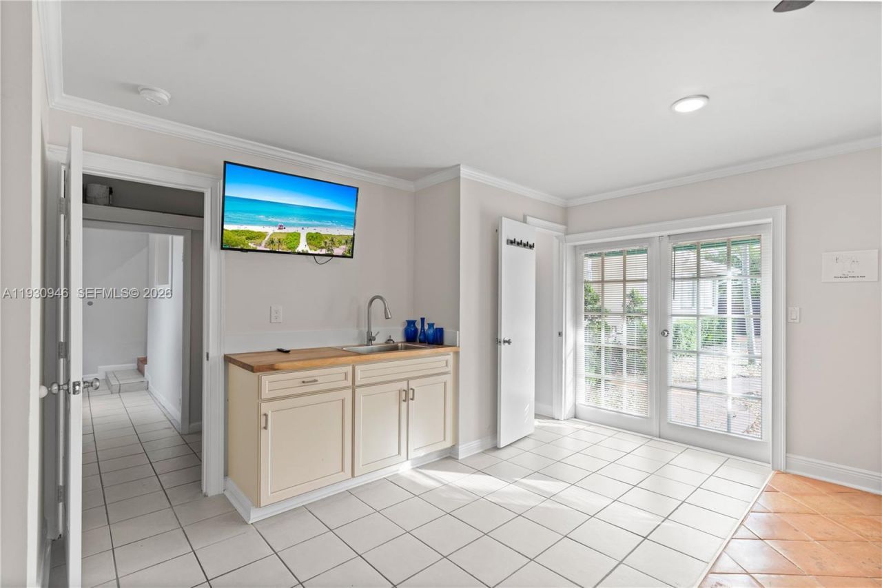 1344 Seabreeze Blvd, Fort Lauderdale, FL 33316 Photo