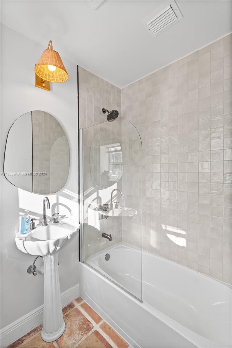 1344 Seabreeze Blvd, Fort Lauderdale, FL 33316 Photo