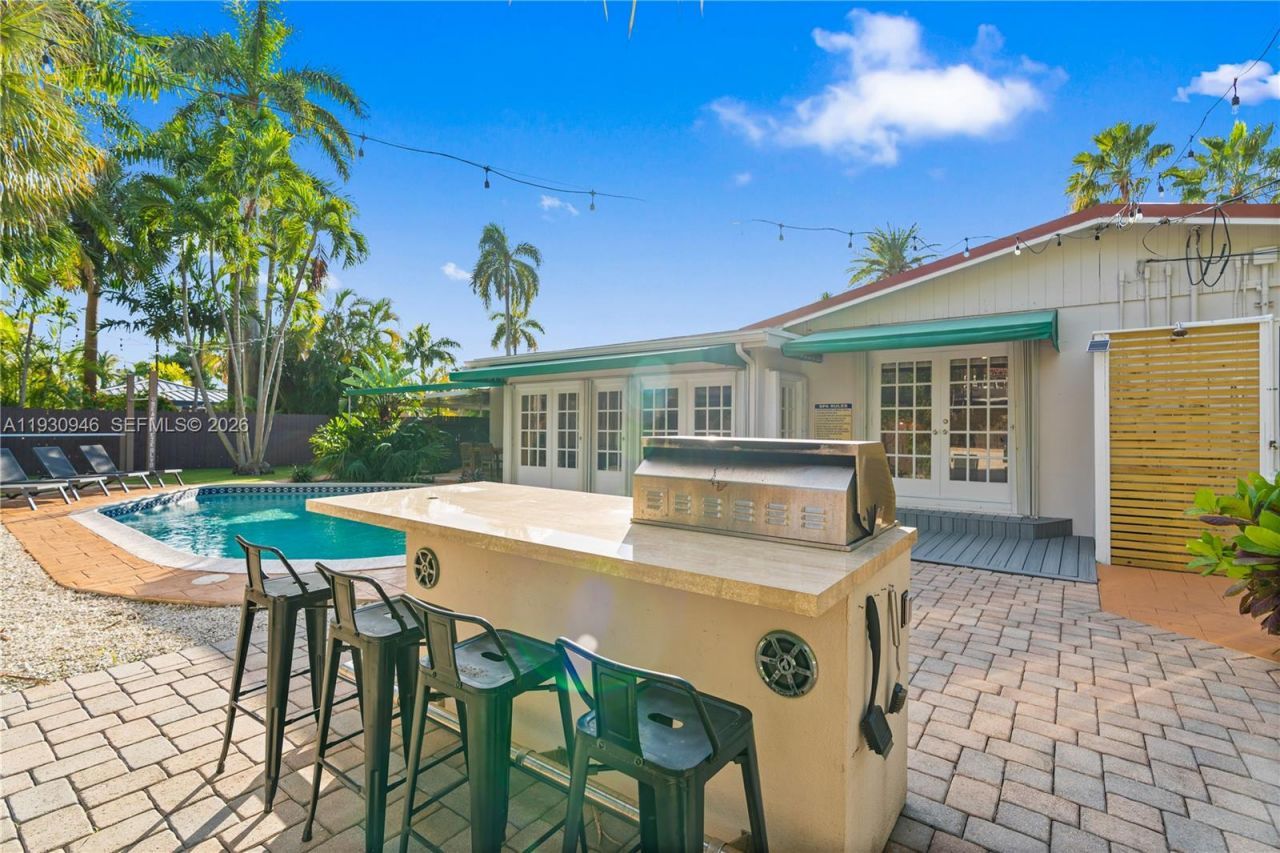 1344 Seabreeze Blvd, Fort Lauderdale, FL 33316 Photo