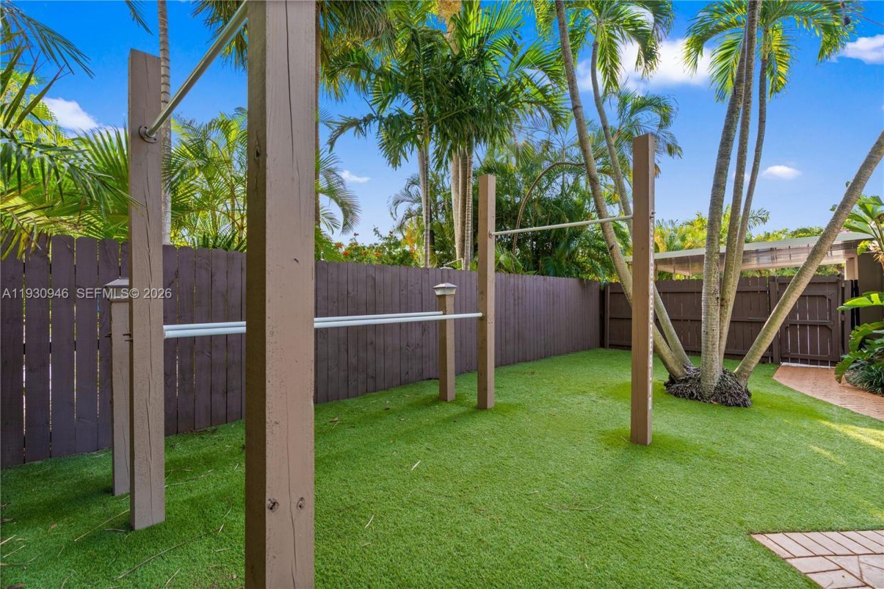 1344 Seabreeze Blvd, Fort Lauderdale, FL 33316 Photo