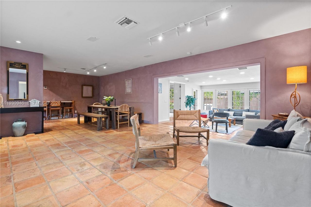 1344 Seabreeze Blvd, Fort Lauderdale, FL 33316 Photo