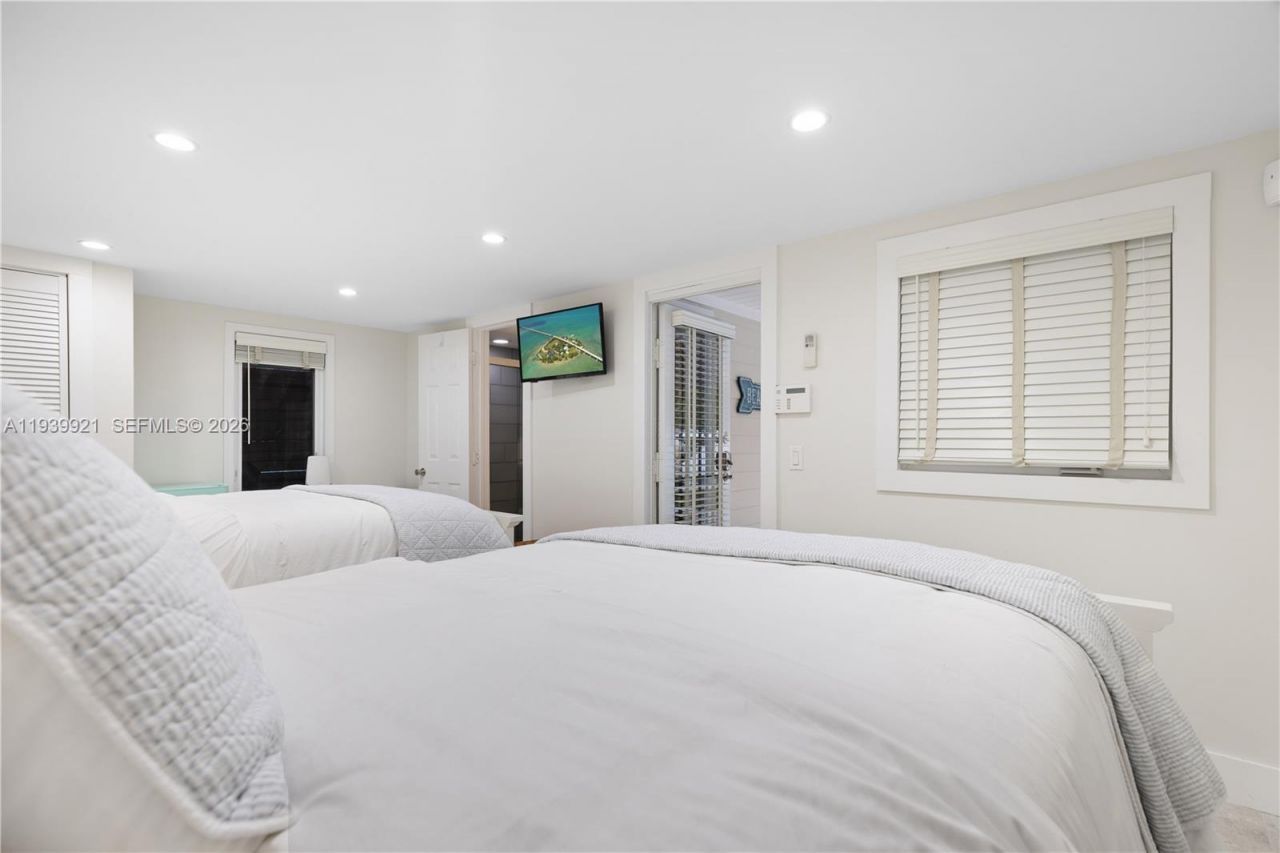 150 Rushton Ln , Tavernier, FL 33070 Photo