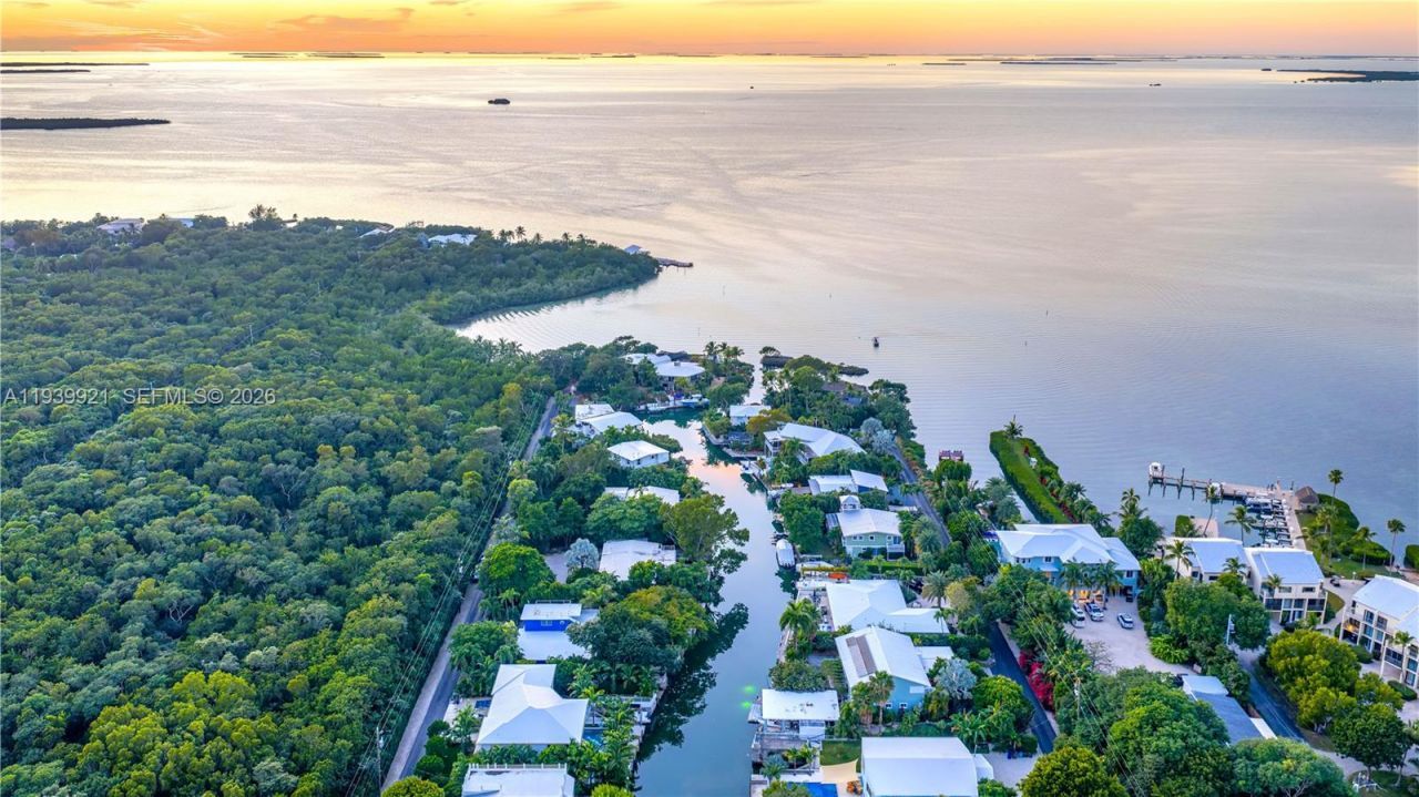 150 Rushton Ln , Tavernier, FL 33070 Photo