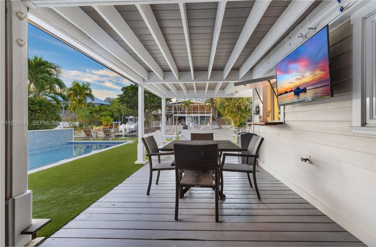 150 Rushton Ln , Tavernier, FL 33070 Photo