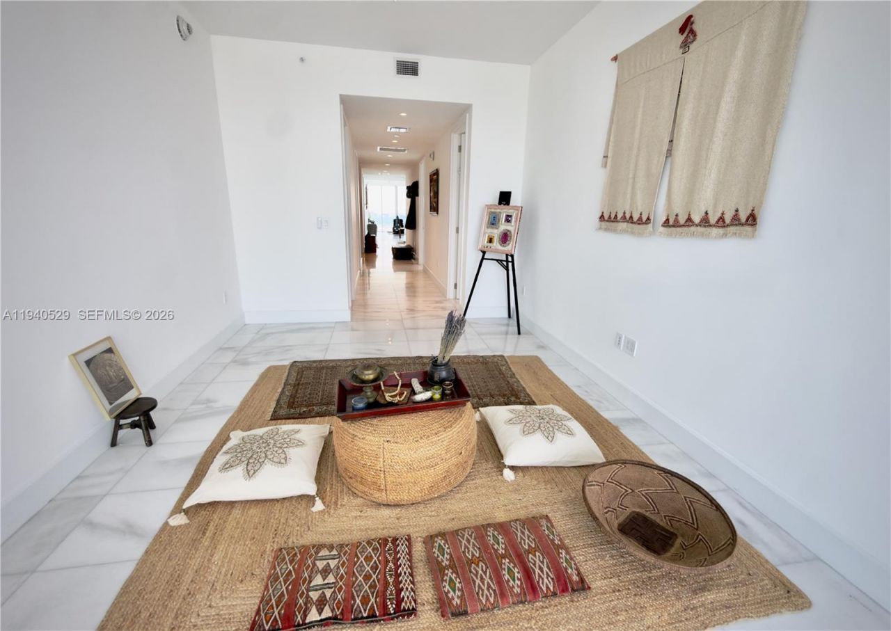 700 NE 26th Terrace, Unit 4403, Miami, FL 33137 Photo