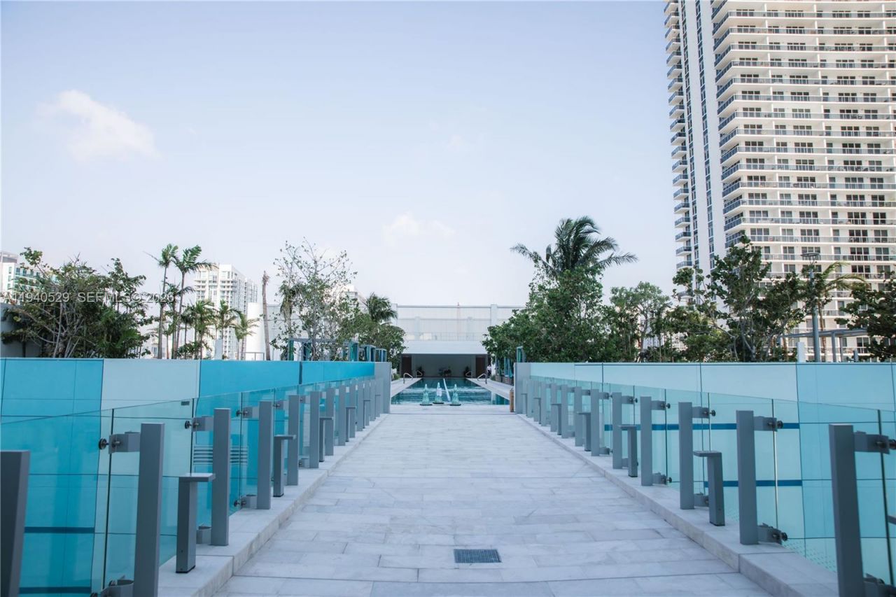 700 NE 26th Terrace , Unit 4403, Miami, FL 33137 Photo