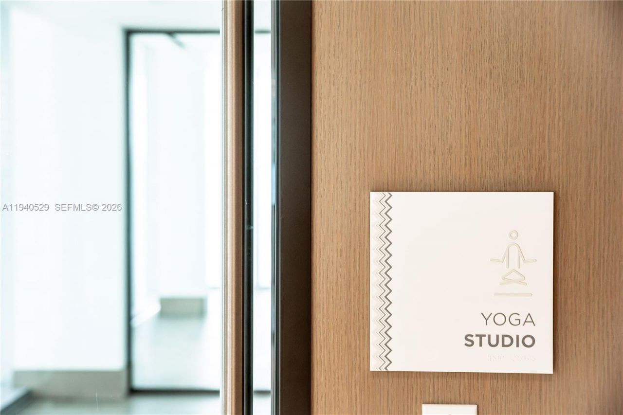 700 NE 26th Terrace , Unit 4403, Miami, FL 33137 Photo