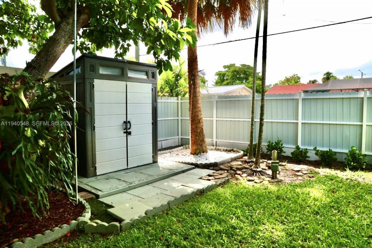 428 N Crescent Dr, Hollywood, FL 33021 Photo